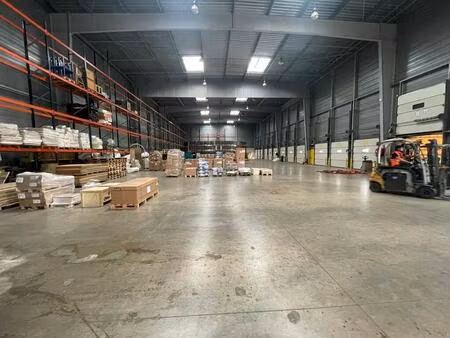 location local d’activités villeparisis 77270 2214m²