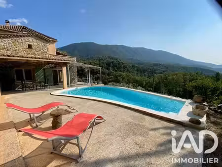 maison à buis-les-baronnies (26170)