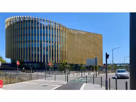 location coworking lille 3 400 m²