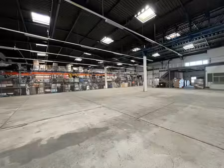 location local d’activités le blanc-mesnil 93150 2264m²