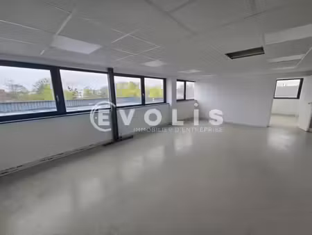 location local d’activités evry courcouronnes 91000 388m²