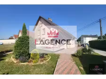 en vente maison 86 m² – 250 000 € |réhon