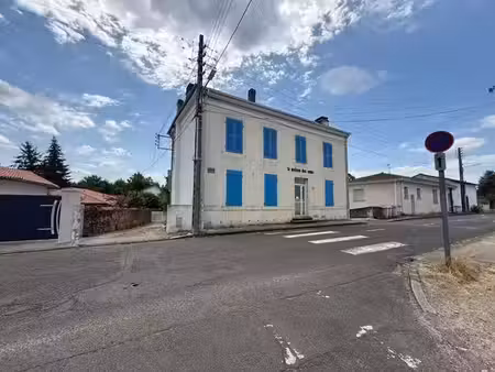 vente immeuble 2 pièces 306.16 m² à mont-de-marsan (40000)  207 675 €