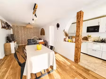 vente appartement 2 pièces 47.7 m² à aix-en-provence (13090)  299 000 €