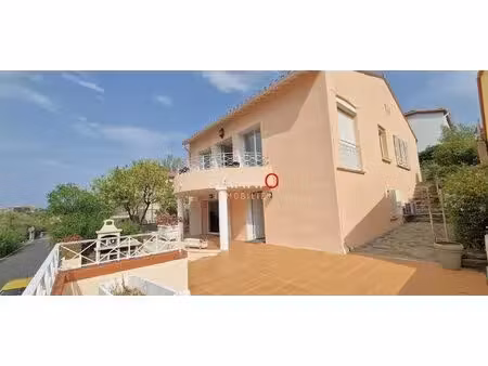 collioure maison bourgeoise 4 faces avec appartement indépendan
