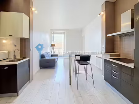 appartement 2pièce(s) 1chambre(s) 48 m² grenoble (38000)