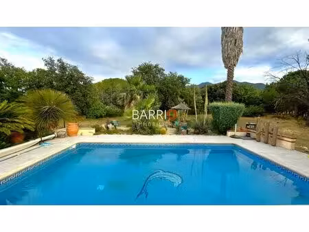 villa 165 m2 avec parc arboré de 11500 m2