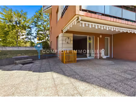 appartement 5pièce(s) 4chambre(s) 108 m² échirolles (38130)