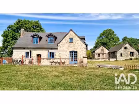maison de campagne à louverné (53950)