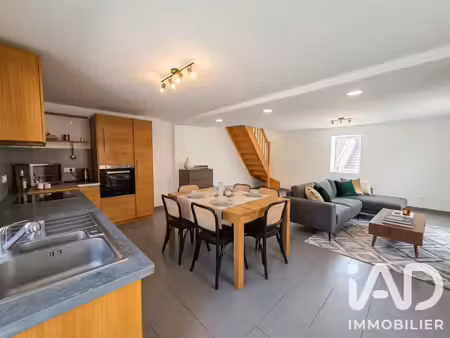 appartement à léaz (01200)