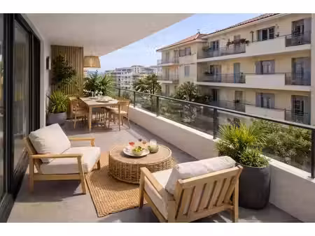 vente appartement 3 pièces 70 m² à frejus (83600)  366 000 €