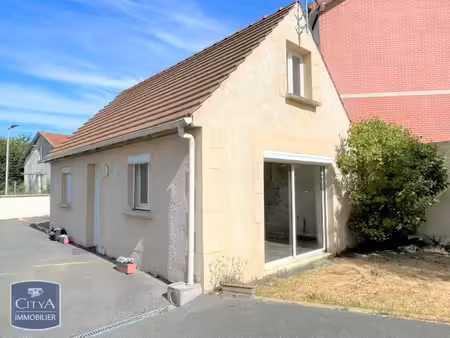 maison à louer 2 pièces 50 m² - laon (02) - 680€