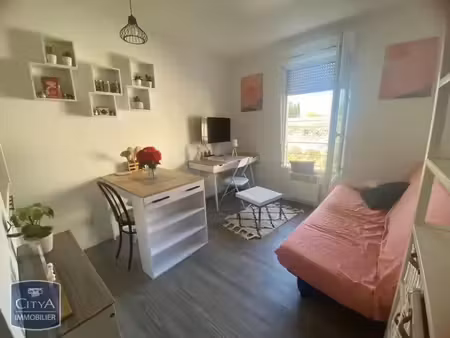 appartement à louer 1 pièce 17.59 m² - nîmes (30) - 404€