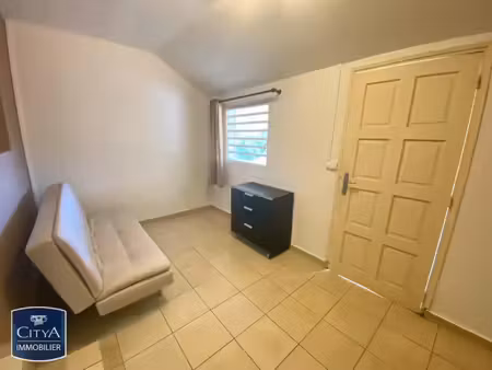 appartement à louer 1 pièce 19 m² - saint-denis (974) - 466€