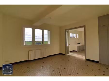 appartement à louer 3 pièces 53 m² - saint-just-luzac (17) - 608€