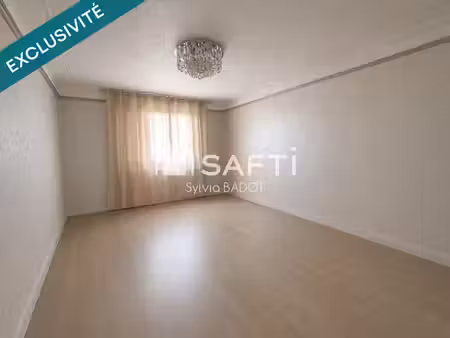 vente appartement 3 pièces 57 m² à toulon (83000)  65 200 €