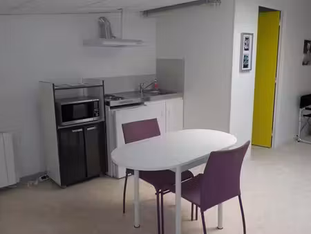 location appartement 3 pièces 53 m² à caen (14000)