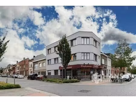 surface commerciale à vendre à laaglandlaan 73 merksem (rbw62729)
