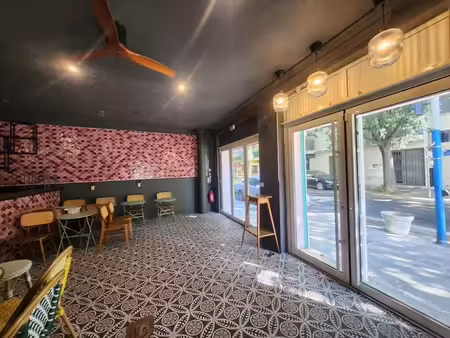 location commerce montpellier 34000 106m²