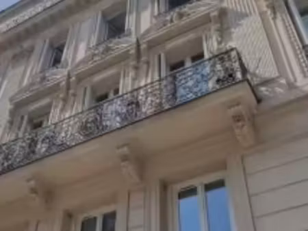 location appartement 1 pièce 25 m² à paris 9 (75009)