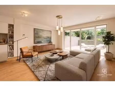 studio à louer avec terrasse et jardin   uccle (rbw62902)