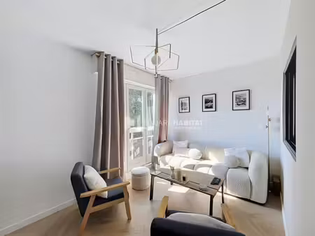 kerfeunteun - bel appartement t1 bis entièrement rénové dans résidence sécurisée !