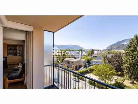 vente appartement 3 pièces 69 m² à grenoble (38000)  145 000 €