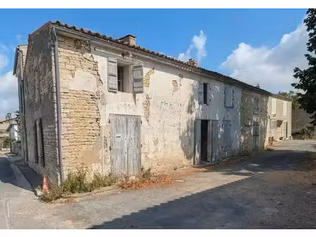 vente maison 6 pièces 255 m² cram-chaban (17170)