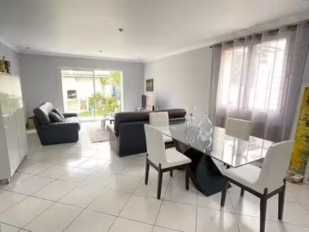 location maison 5 pièces 119.68 m² à bordeaux (33000)  1 706 €