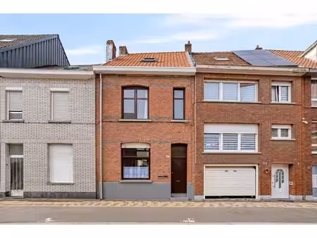 huis te koop in boom met 3 slaapkamers