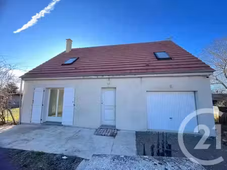 location maison 5 pièces 104 m² à pannes (45700)  980 €