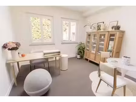 location locaux professionnels 16 m² à vexin-sur-epte (27630)  400 €