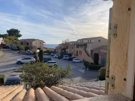 a louer - appartement t2 bis meublé - saint mandrier sur mer