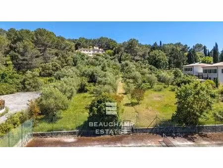 terrain à bâtir avec permis purgé – mougins