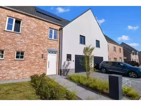 huis te koop in oedelem met 4 slaapkamers