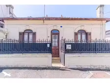 vente maison 4 pièces 77 m² à merignac (33700)  344 784 €