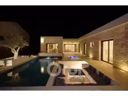 vente villa 5 pièces 164 m² à les martres-de-veyre (63730)  529 900 €