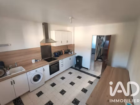 location appartement 4 pièces 83 m² à bagnols-sur-cèze (30200)