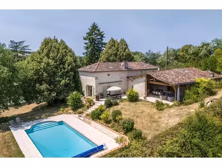 vente maison 8 pièces 205 m² à le temple-sur-lot (47110)  499 800 €