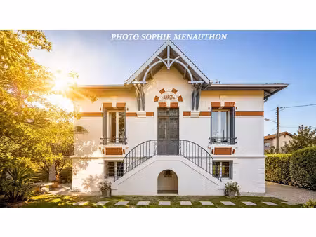 vente maison 7 pièces 190 m² à dax (40100)  565 000 €
