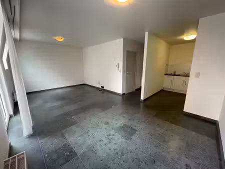 appartement te huur in sint-truiden met 1 slaapkamer