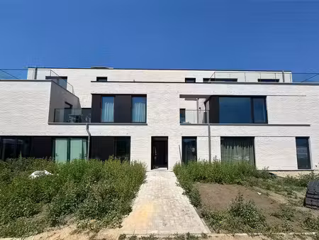 appartement te huur in ranst met 2 slaapkamers