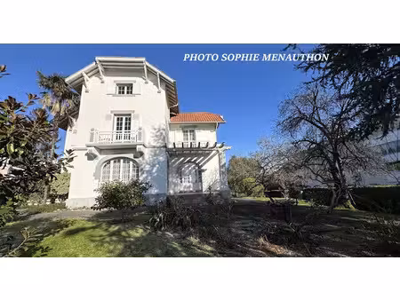 vente maison 7 pièces 203 m² à dax (40100)  650 000 €