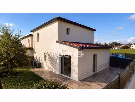 maison à vendre de 4 pièces de 83 m²