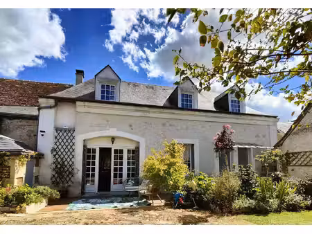 maison de charme rénovée au coeur de montlouis-sur-loire