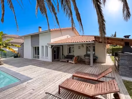 vente maison 4 pièces 145 m² à tosse (40230)  690 000 €