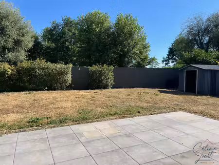 exclusif ! situation calme pour cette maison de 2016  d'env. 116 m2 sur 4 55 ares