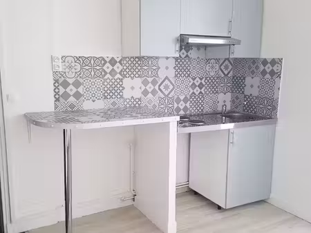 location appartement 1 pièce  24.78m²  fontenay