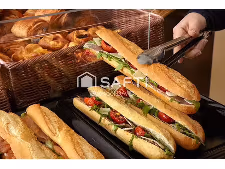vente locaux professionnels 0 pièces 150 m² à saint-pol-de-léon (29250)  183 400 €