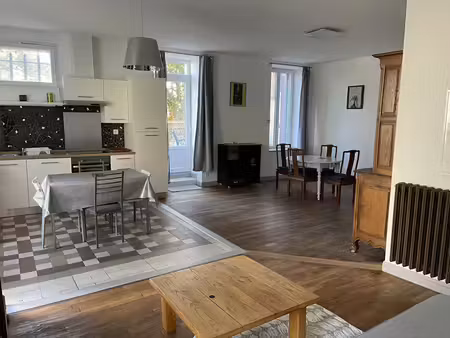 vente appartement 3 pièces 80m2 villefranche-de-rouergue 12200 - 128400 € - surface privée
